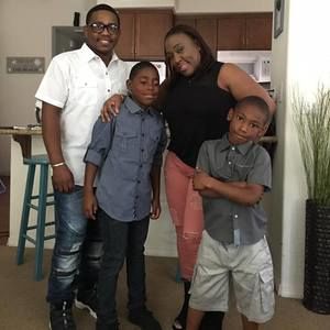 Meet your Posher, Gregory